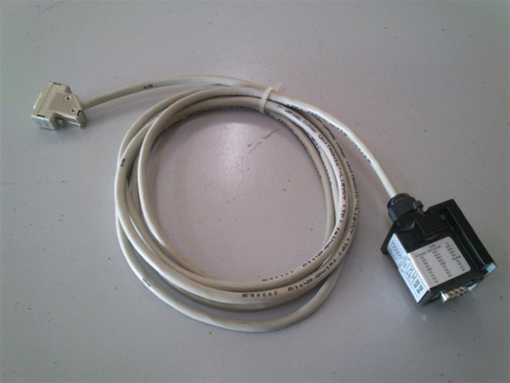 Con 3 m cable de alimentación