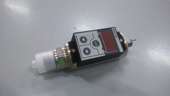 HYDAC PRESOSTATO EDS 300